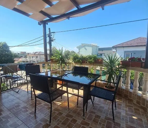 Casa Valentin Homestay *