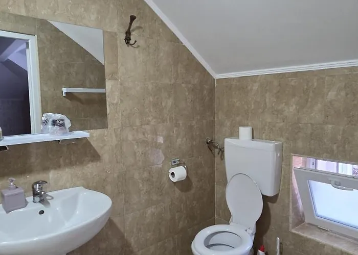 Casa Valentin 民宿 艾福雷诺德